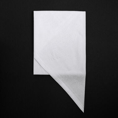 غترة براود سنو وايت ابيض